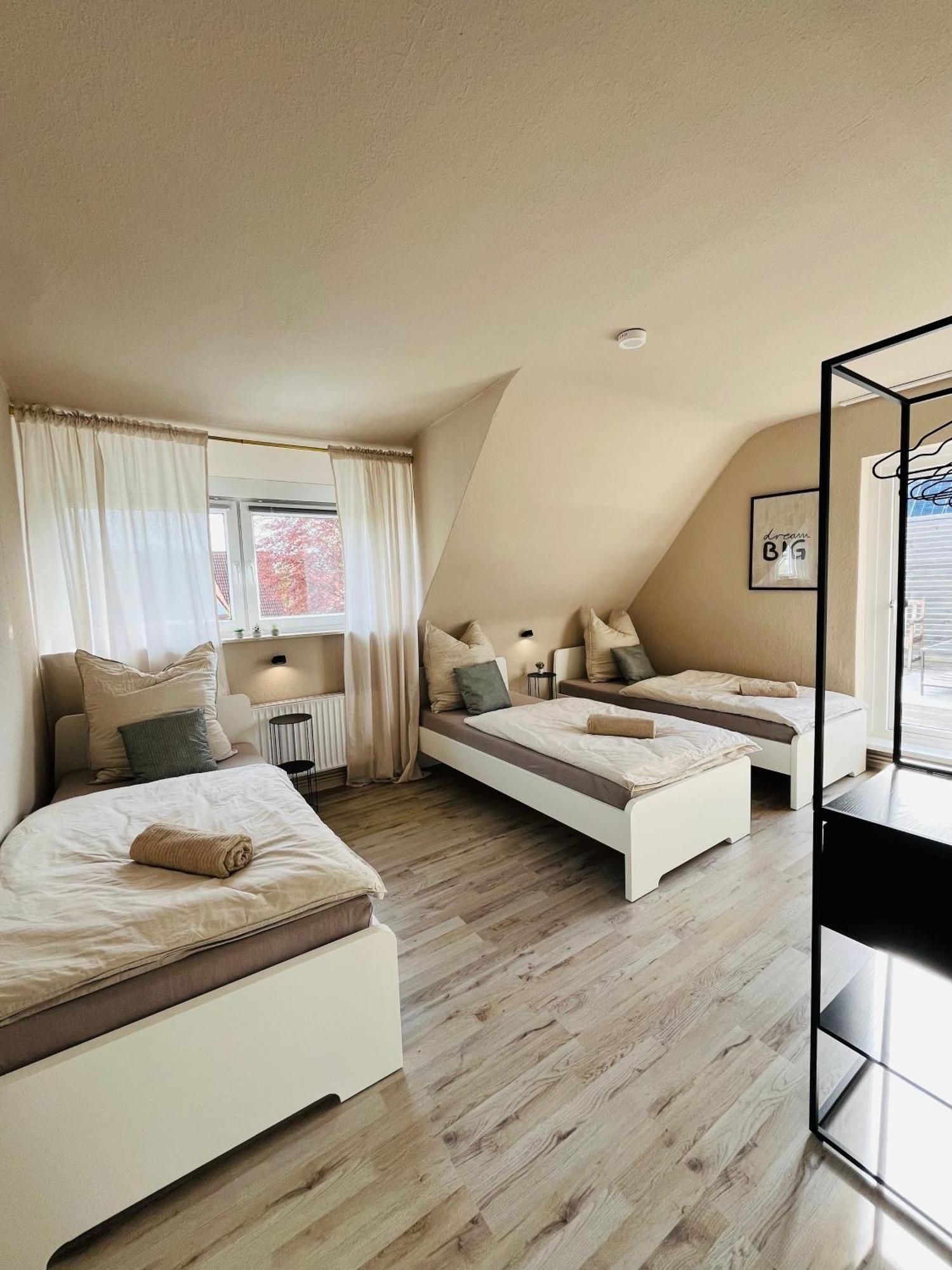 Overnight No1 - Dachterrasse, Kueche, Netflix Apartment Hannover