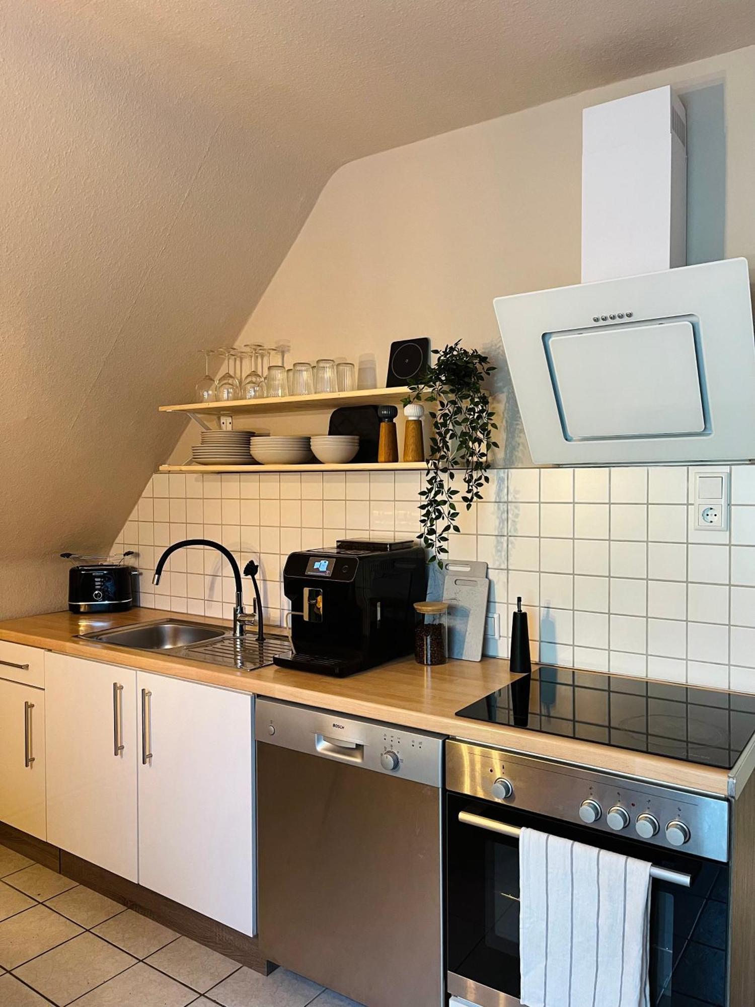 Overnight No1 - Dachterrasse, Kueche, Netflix